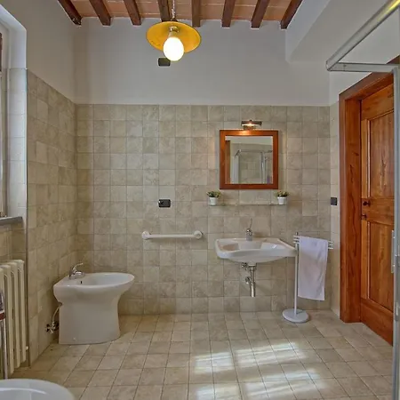 Inviting 15 Guests Villa Monte Santa Maria Tiberina